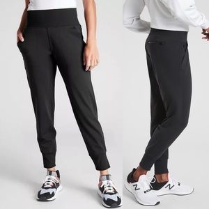 Athleta | Black Venice Workout Joggers